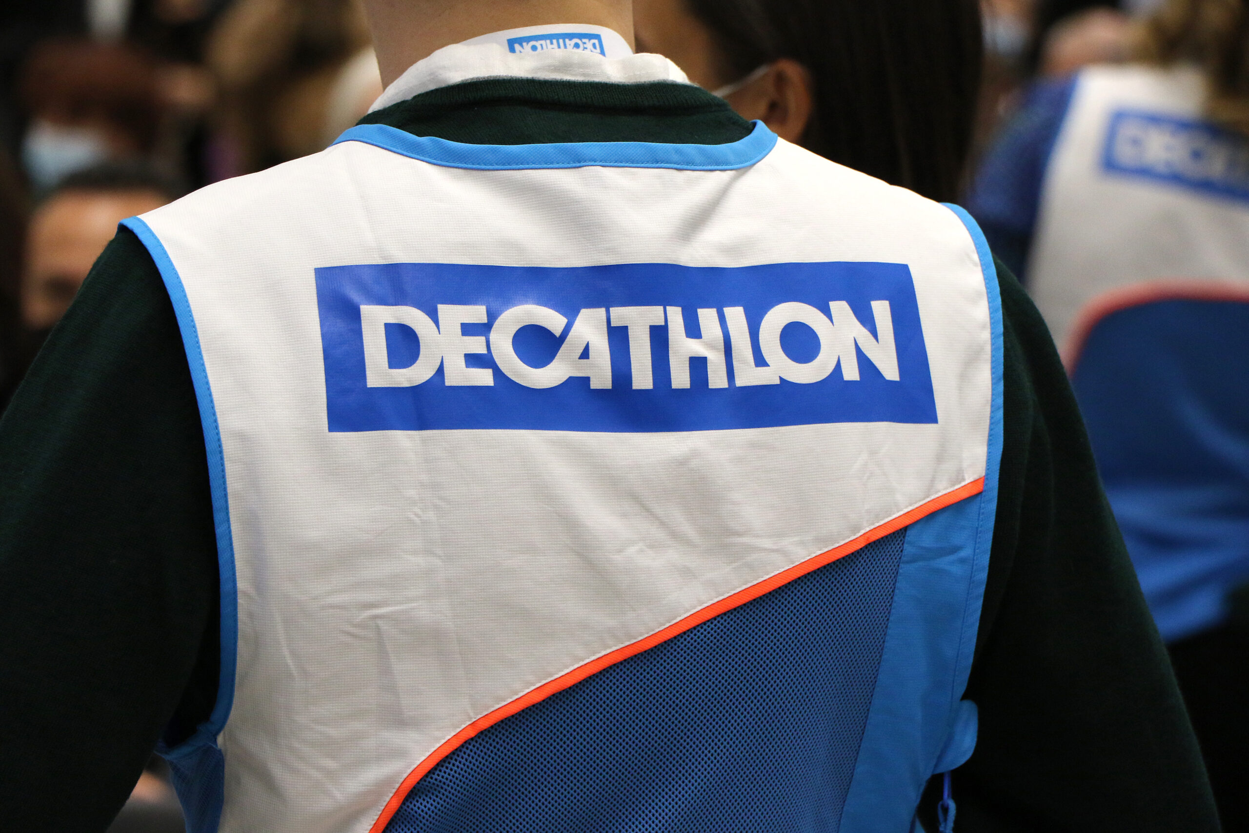 Decathlon ressort une collaboration emblématique des 90’s en collab’ avec Disiz !